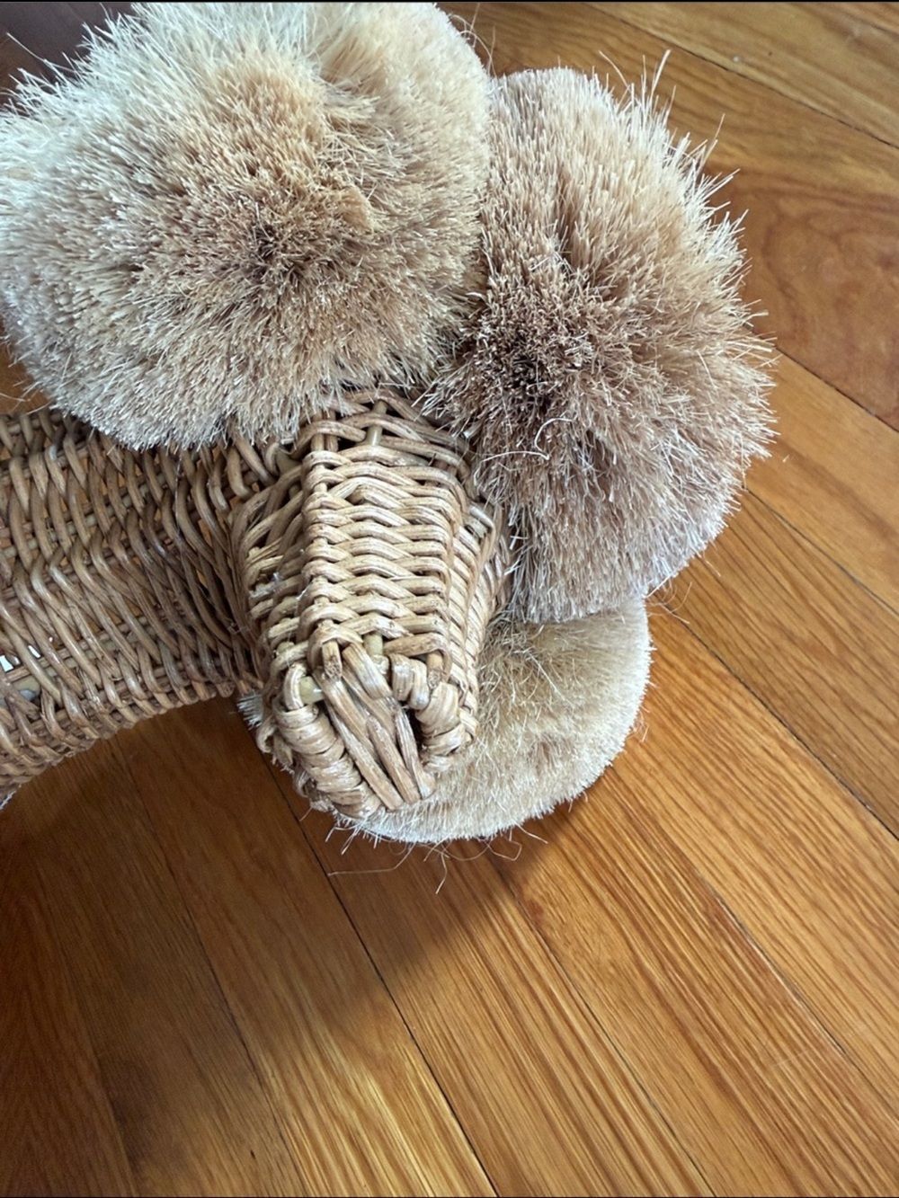 New Anthropologie Poodle Dog Woven Wicker Basket One Size - Picture 8 of 8